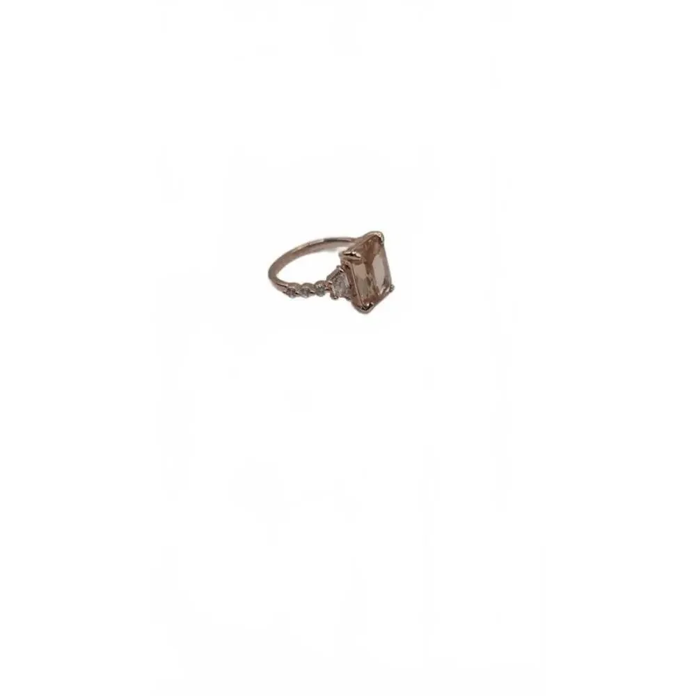 Elegant Vintage Style Rose Gold plated Ring with Emerald Cut Stone Size 6 - Picture 5 of 8